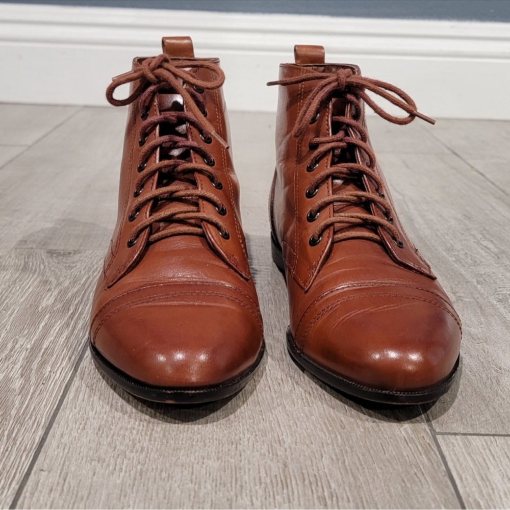 Vintage CALICO Cognac Brown Leather Cap Toe Ankle Boots 6M *sizing runs small